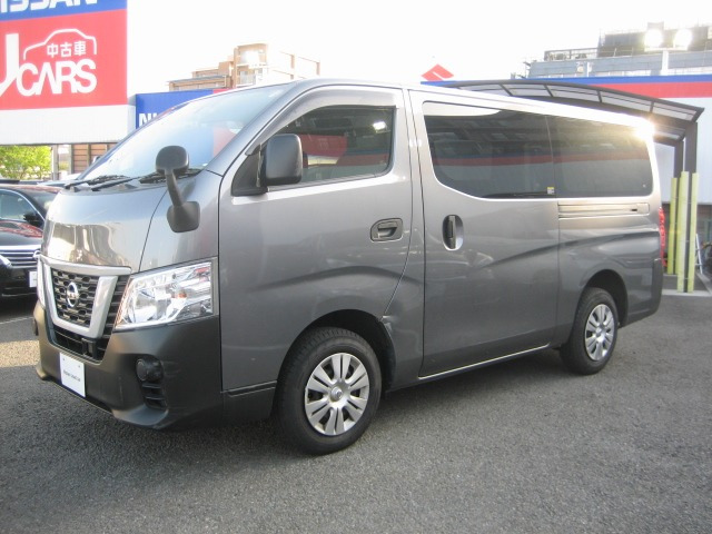 日産 NV350キャラバン 