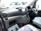 ☆当社デモカーとして新車で作成して登録しました。若干走行がのびると思いますが、ご承知おき下さい。とってもお買い得になっています☆