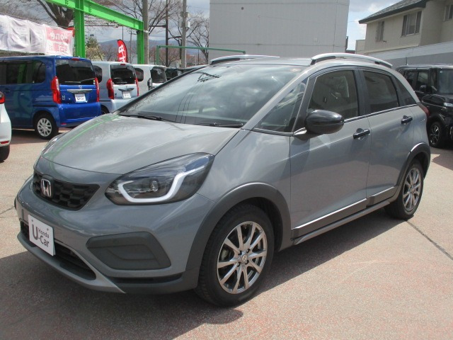 フィット  1.5 e:HEV クロスター 4WD