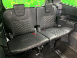 3列目シートはもちろん状態良好☆大人でもゆったりと座って頂けますので、大人数でのお出かけもラクラクです♪ご家族で、気の知れた仲間で、ドライブに行くのが楽しみですね♪