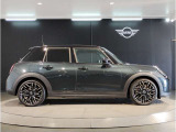 【MINI認定中古車】MINIのご購入はぜひMINI正規ディーラーで!メーカー基準の納車前点検整備を全車実施。規定整備を実施された車両にのみ付帯出来る全国保証。
