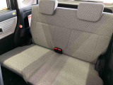 後部座席です。座り心地も足元もゆったり♪♪