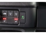 ECONボタンで低燃費モードに☆☆☆ECONスイッチを上手に使ってエコドライブ♪♪環境にもお財布にも優しい装備です☆☆☆