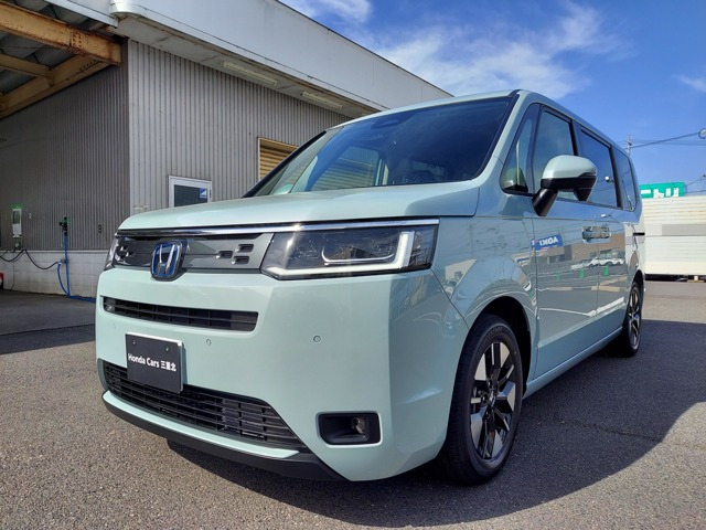 ステップワゴン 2.0 e:HEV エアー EX 