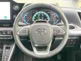 【純正革巻きステアリング】上質な革を使用することで、手にしっかり馴染みとても運転しやすいハンドルです♪