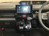 ディスプレイオーディオ、オートエアコン付
