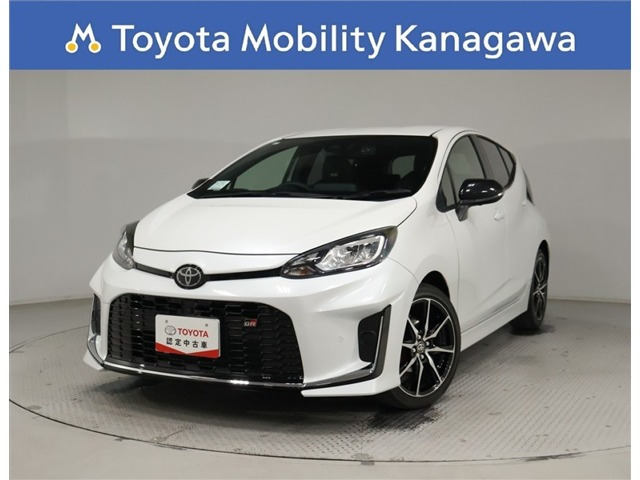 アクア 1.5 GRスポーツ 