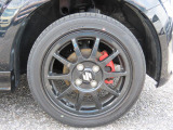15インチの純正アルミホイール付きです☆