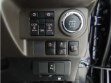 両側電動のスライドドアで楽々スムース!運転席からも開閉の操作もできます♪キーのスイッチひとつで自動開閉できる便利な機能もついてます♪