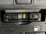 ETCカードを挿入することで高速道路を利用する際の支払いがキャッシュレスになったり、ETCスマートインターチェンジが利用できたり、とても便利なアイテムです!保証は修理保証のみとなります。