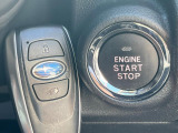 【アクセスキー&プッシュスタート】カバンやポケットに入れたままでもドアの施錠・解錠が可能なスマートキーを装備。エンジンのオン・オフ時もカギを取り出す必要が無く、ボタンをプッシュするだけでOK♪