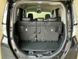 広々ラゲッジスペースです。いろんな荷物も積み込みしやすくなってます!!