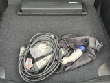 充電ケーブルもございます。