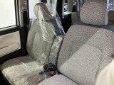 フロントシートです。ゆったり運転ができます。長距離ドライブもラクラク♪♪