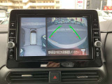 《アラウンドビューモニター》慣れていない場所でも安心して駐車できます