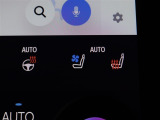 本革シートには、背もたれと座面から爽やかな風が吹き出るシートベンチレーション機能を搭載。夏の暑い日にもシートと密着している背中や足腰の蒸れを防ぎ、快適なドライブを楽しむことができます。