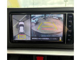 バックモニター付で駐車もラクラクです!