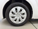 タイヤホイールもきれいです。
