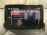 Apple Carplay・Android Auto対応!マツダ コネクト(コマンダーコントロール)でスマートフォンを操作して、通話、音楽を聴いたり、マップで目的地を調べることができます。