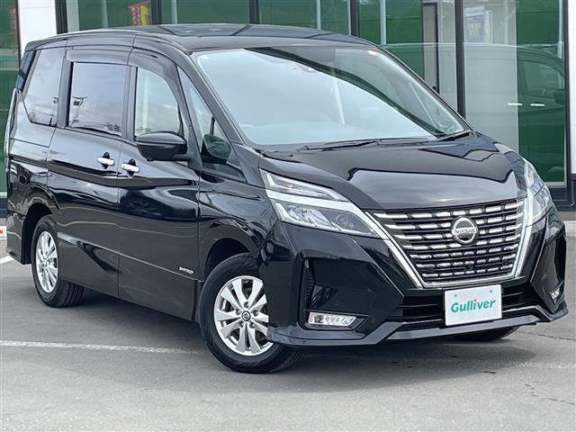 セレナ 2.0 ハイウェイスターV 4WD ワンオーナー