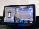 【全周囲カメラ】車両周囲の障害物の位置をモニターでチェックすることができます☆運転中や駐車時などの周囲の安全をサポートしてくれます☆