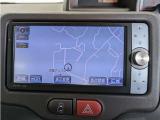 純正ナビを装備。タッチパネル式で使いやすく、お出かけもラクラクです。