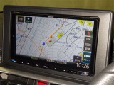 ナビゲーション付です。 ナビがあると便利、ラクラク何処でもいけます。 ナビが有るのと無いのとでは大きな違いですね。