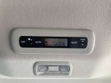 後席エアコンもついており、車内の温度をすばやく快適にしてくれます