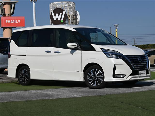 セレナ 2.0 ハイウェイスターV 修復歴無し