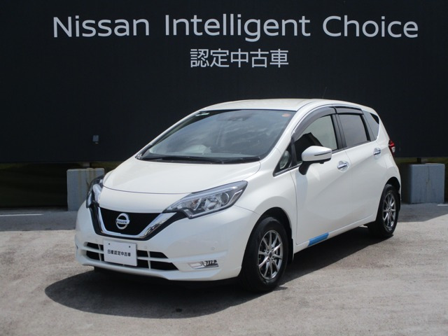 ノート 1.2 X 助手席回転シート