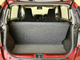 広々ラゲッジスペースです。いろんな荷物も積み込みしやすくなってます!!