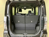 広々ラゲッジスペースです。いろんな荷物も積み込みしやすくなってます!!