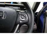 Hondaセンシングの機能のひとつ、アダプティブクルーズコントロール付!アクセルから足を離しても設定したスピードと前車との車間を保ち走行してくれます!車線維持もアシスト☆高速道路で疲労軽減ですね☆