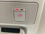 急病時や危険を感じた時には、SOSコールスイッチを押してください。万が一の事故発生時には、エアバック展開と連動し自動通報されます。専門のオペレーターが警察や消防へ連携をサポートします。