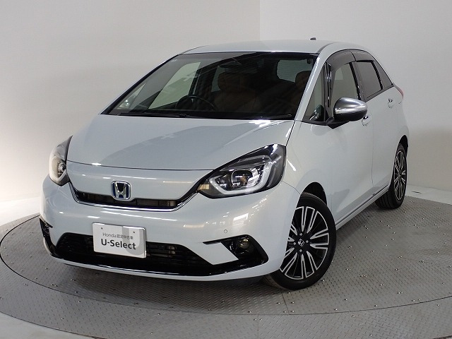 フィット  1.5 e:HEV リュクス