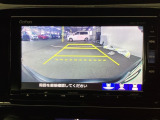 バックモニター付きで、車庫入れやバック時の後方確認をサポート。