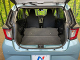 普段のお買い物や通勤、送迎等に十分な荷室スペースを確保しております。セカンドシートを倒すと、大きな荷物の積載も可能です♪