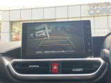 バックガイドモニターで、後方を確認しながら安心して駐車することができます。運転初心者も熟練者も必須の機能ですよ!