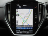 11.6インチのセンターインフォメーションディスプレイ装備!ナビ・オーディオ・空調コントロール・ドライブモードセレクト等々、多岐にわたる情報の表示が可能です!表示はナビ地図です。