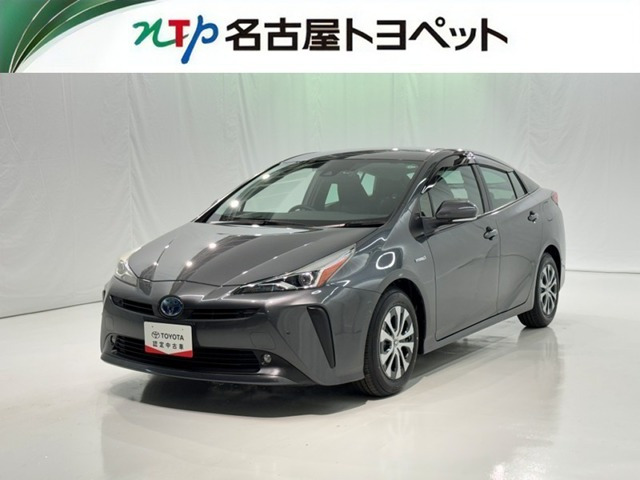 トヨタ プリウス 