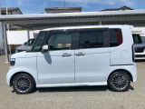 中古車保証の1年間走行距離無制限のホッと保証がついてますので安心してご購入いただけます!