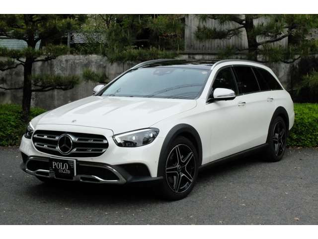 メルセデス・ベンツ Eクラスオールテレイン E220d 4マチック (ISG) 4WD
