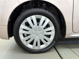 タイヤホイールもきれいです。
