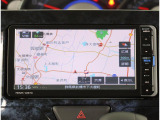 ナビ付きですので初めての場所や遠出に大活躍!Bluetoothでお使いのスマートフォンやミュージックプレイヤー接続することで音楽の再生もできます!!またフルセグ(ワンセグ)でのテレビの視聴も可能!