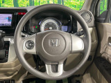 ステアリングも使用感が少なく、きれいな状態となっております♪