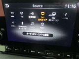 ■AM/FM/交通情報/フルセグTV/USB1/USB2/Bluetoothオーディオ/AppleCarplay等の快適なドライビングを助けるツールが満載!