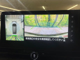 【アラウンドビューモニター】専用のカメラにより、上から見下ろしたような視点で360度クルマの周囲を確認することができます☆死角部分も確認しやすく、狭い場所での切り返しや駐車もスムーズに行えます。