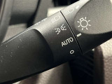 AUTOの位置にセットしておくと、暗くなったら自動でライトの点灯をサポートしてくれます!高速道路でのトンネル通過時など便利です!