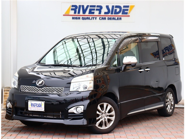 ヴォクシー 2.0 ZS 煌 ナビ後席モニター地デジ両電動ETC