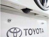 バックカメラが付いているので後方確認が非常にしやすいです。今や運転初心者も熟練者も必須装備!ついていて損はないですね♪